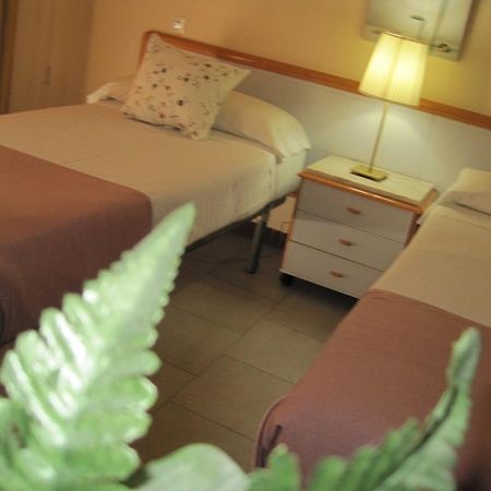 Hostal Arba Αλκομπέντας Εξωτερικό φωτογραφία